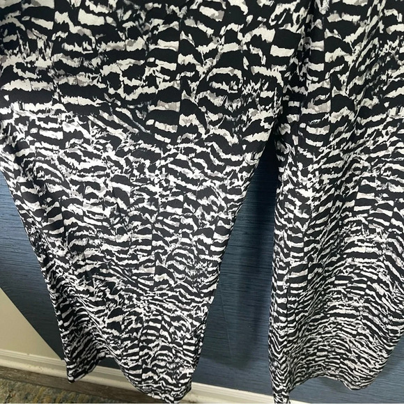 Fabletics Strappy Black White Print Jumpsuit - Picture 7 of 13